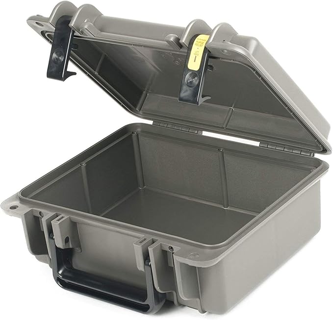 Seahorse SE-300 Protective Case Without Foam by SeahorseCases