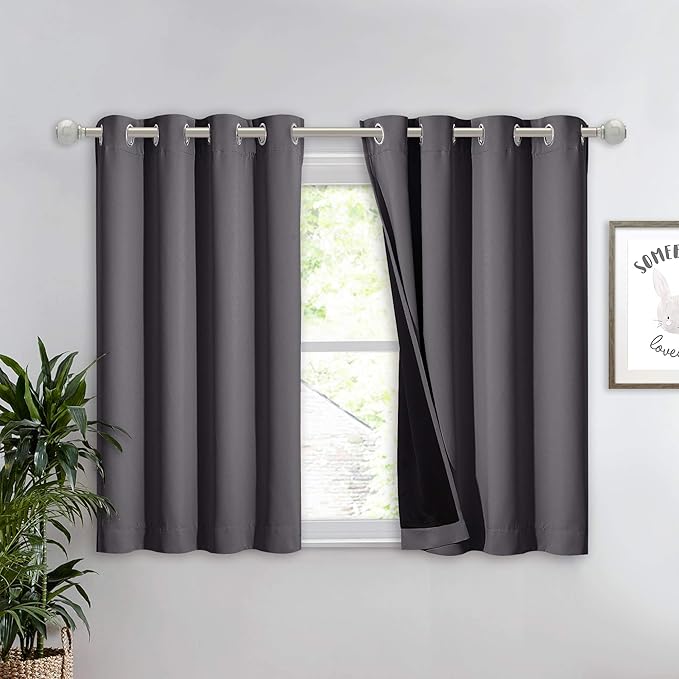 NICETOWN 100% Blackout Curtain by NICETOWN