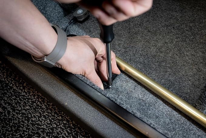 LOCKDOWN GoldenRod Dehumidifier Rod - Image 3