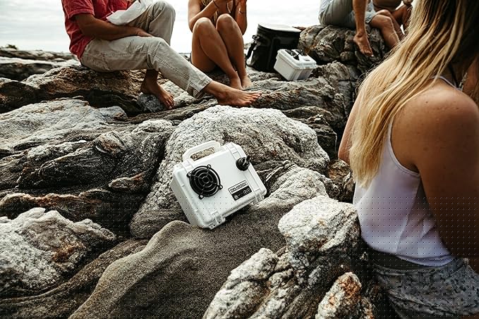 DemerBox:Waterproof, and Rugged Outdoor Bluetooth Speakers. Loud Sound - Image 7