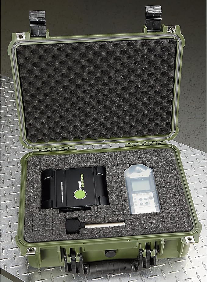Strongway 16In. Plastic Waterproof Storage Case, Model# Mj-5018_Grn - Image 4