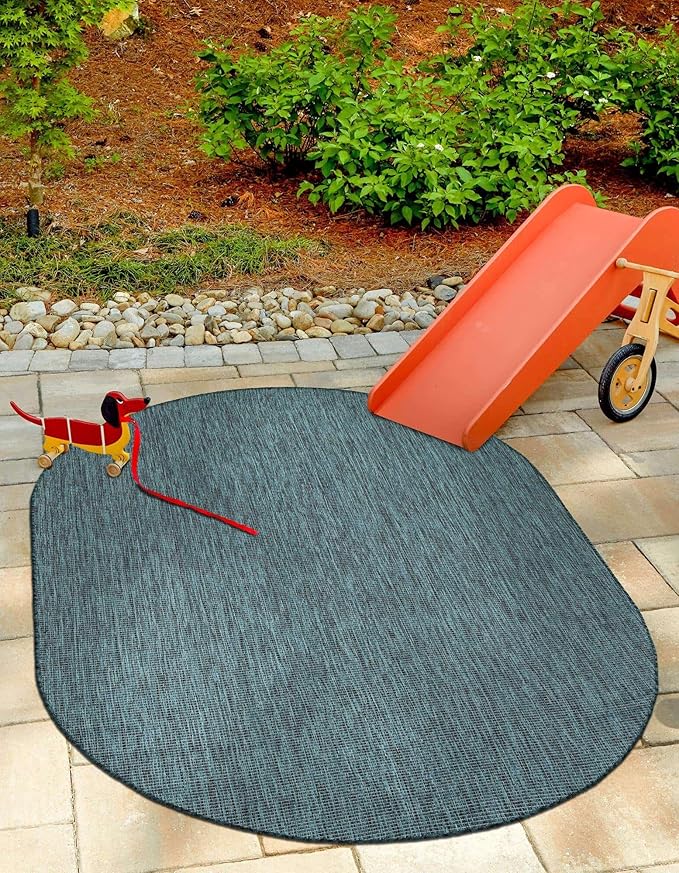 Unique Loom Outdoor Solid Collection Area Rug - Image 3