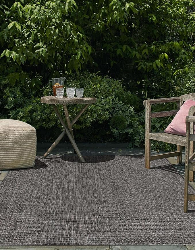 Unique Loom Outdoor Solid Collection Area Rug - Image 4
