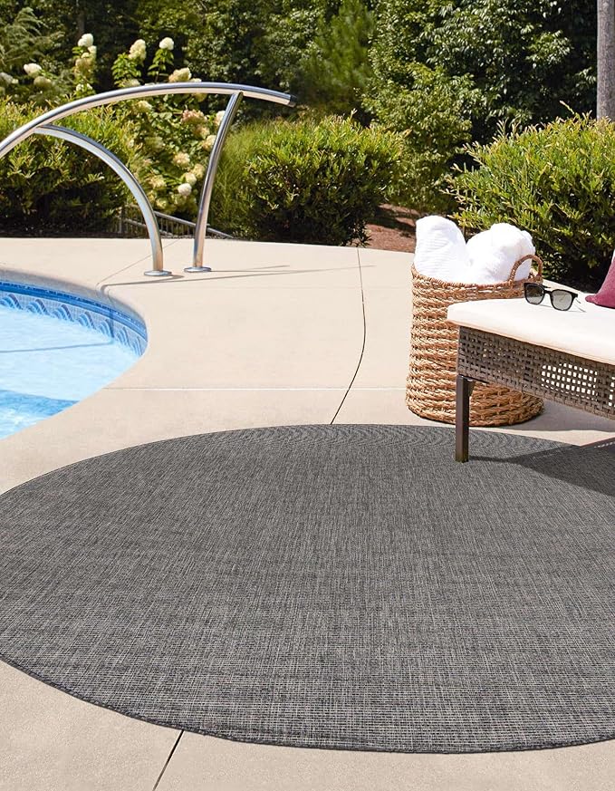 Unique Loom Outdoor Solid Collection Area Rug - Image 4